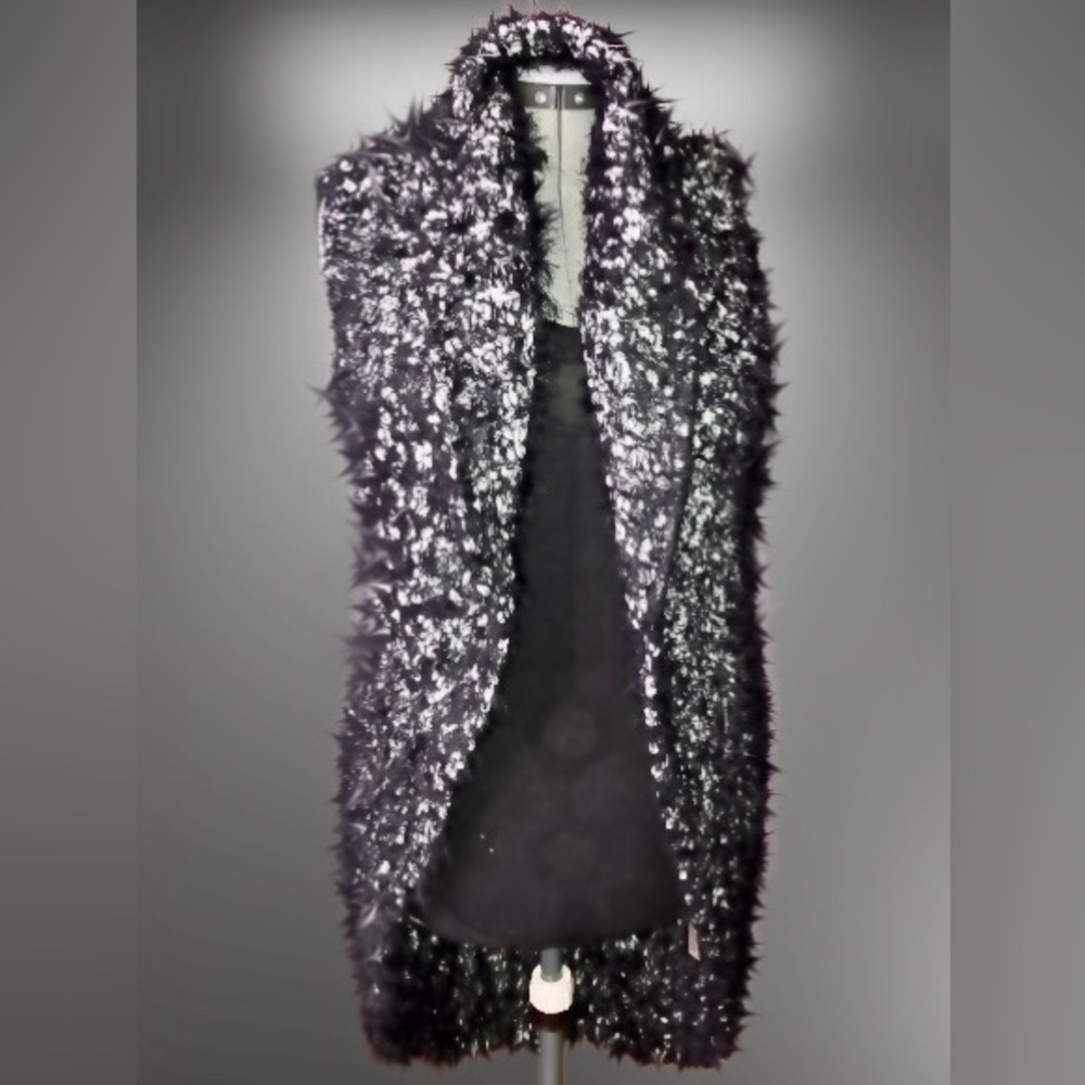 Chico’s long sweater vest sz 2 (Lg/12)
